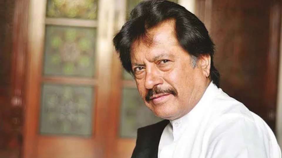 Bewafa Tera Muskurana